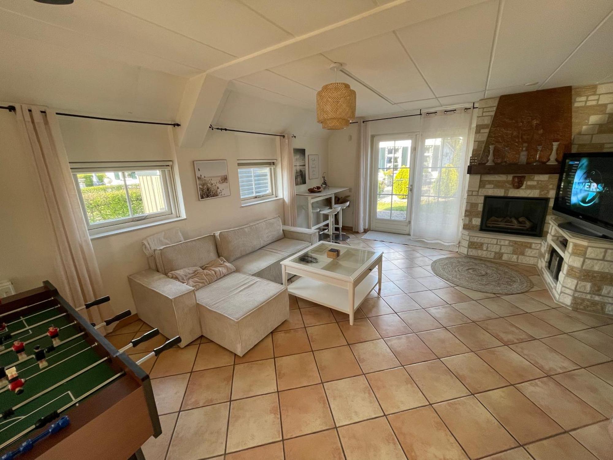 Freistehendes Ferienhaus Am See Naehe Roermond Heel Εξωτερικό φωτογραφία